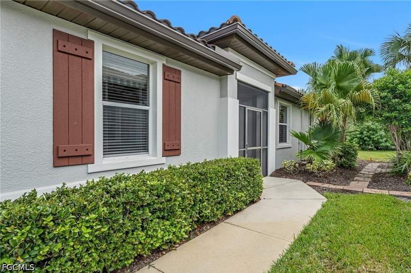 2 bedroom Attached at 10515 Diamante Way, Verona, Fort Myers — photo 5