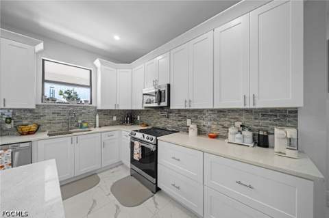3713 25th St SW, Lehigh Acres FL - photo 10 of 32