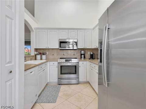 2535 Aspen Creek Ln 201, Naples FL - photo 18 of 41