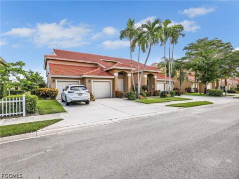 2535 Aspen Creek Ln 201, Naples FL - photo 6 of 41