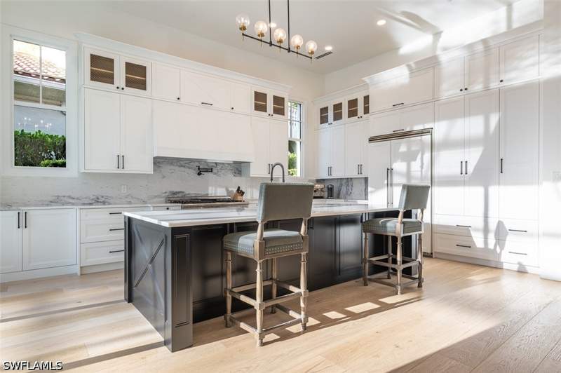 5 bedroom SingleFamilyResidence at 2749 Medallist Ln, Norman Estates At Tiburon, Naples — photo 3