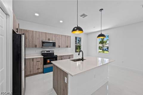 3401 50th St W, Lehigh Acres FL - photo 6 of 17