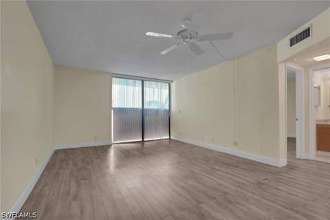 3460 N Key Dr 415, North Fort Myers FL - photo 10 of 35
