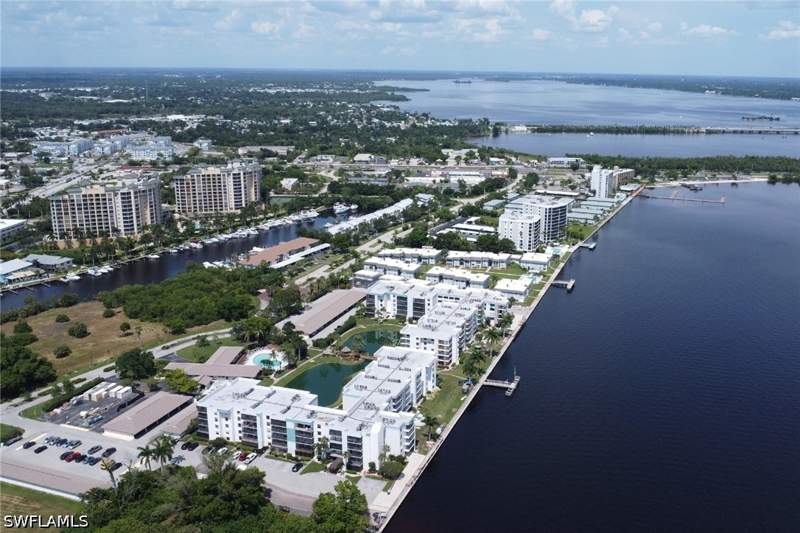 1 bedroom Condominium at 3460 N Key Dr 415, Schooner Bay, North Fort Myers — photo 3