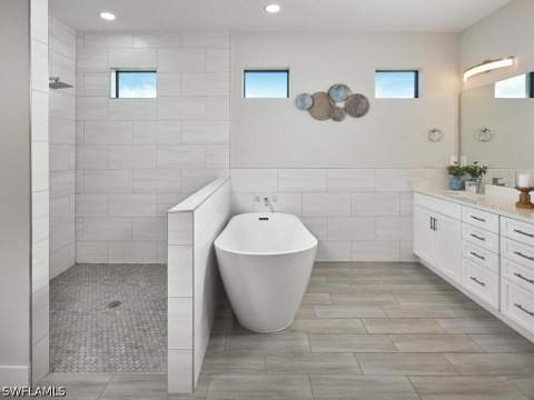 23240 W El Dorado Ave, Bonita Springs FL - photo 12 of 29