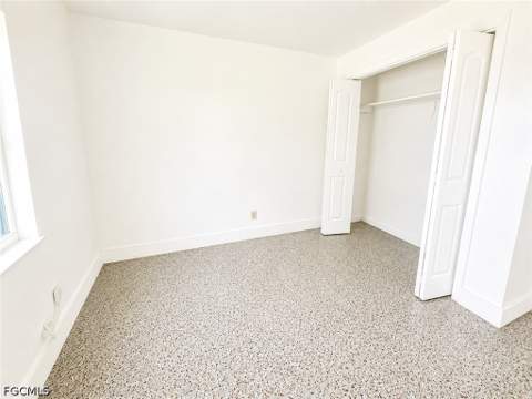 298 6th St NW, Moore Haven FL - photo 6 of 7