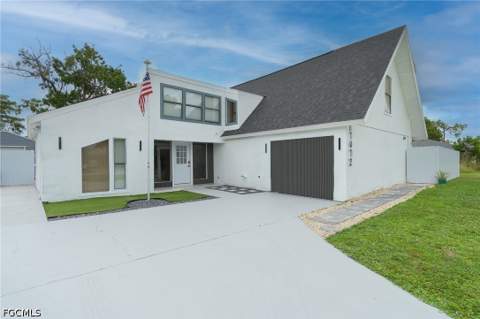 17472 Phlox Dr, Fort Myers FL - photo 8 of 34