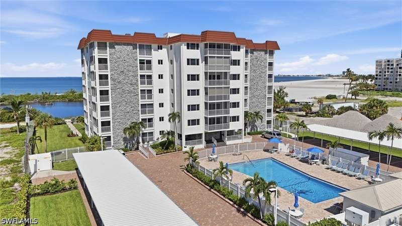 2 bedroom Condominium at 6900 Estero Blvd 409, Sand Caper, Fort Myers Beach — photo 4