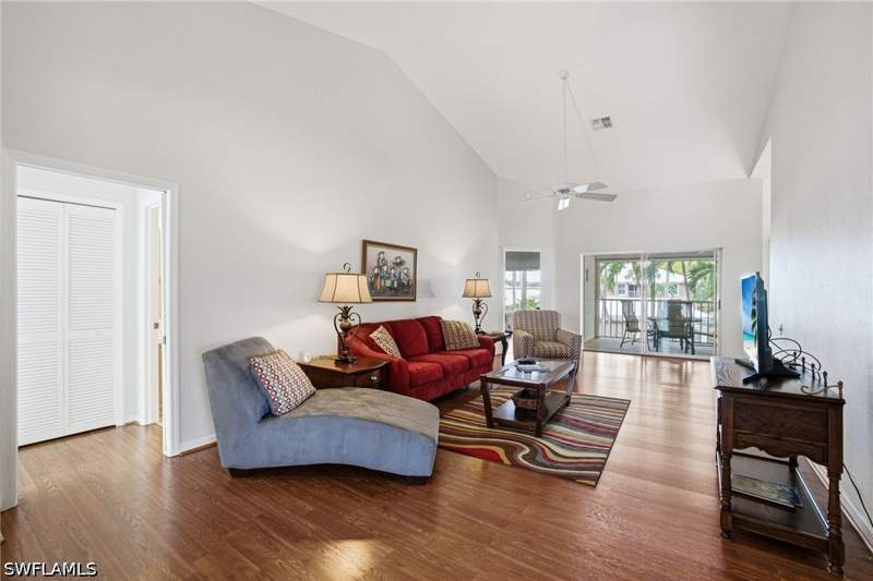 2 bedroom Condominium at 3991 Windward Passage Cir 202, Bermuda Cays, Bonita Springs — photo 4