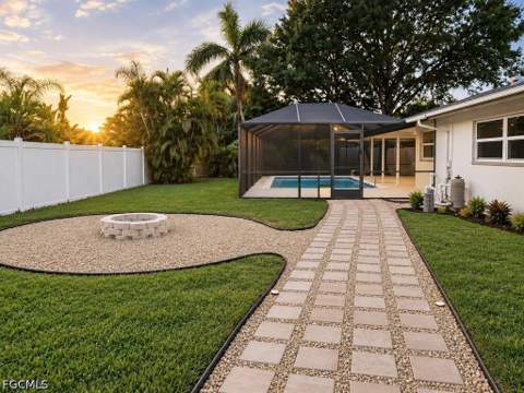 5687 Eichen Cir E, Fort Myers FL - photo 7 of 34