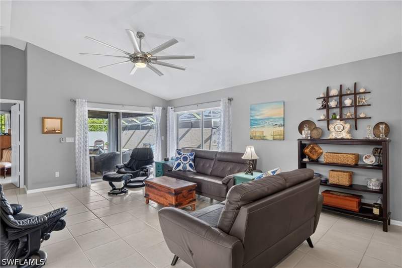 3 bedroom SingleFamilyResidence at 11071 Linnet Ln, Longshore Lake, Naples — photo 2