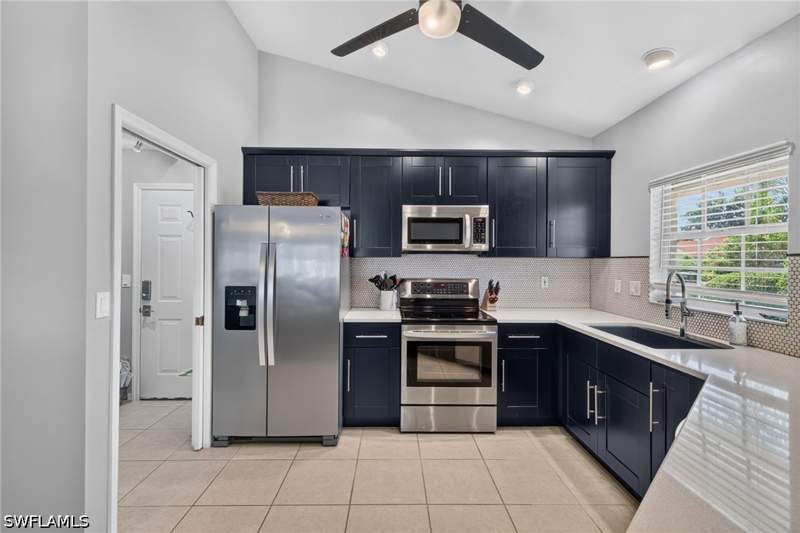 3 bedroom SingleFamilyResidence at 11071 Linnet Ln, Longshore Lake, Naples — photo 4