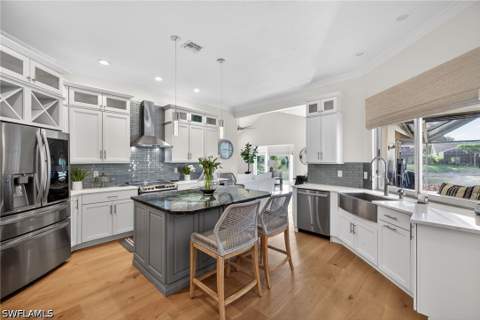 7657 Ponte Verde Way, Naples FL - photo 6 of 37
