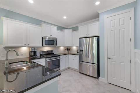 10661 Jackson Square Dr, Estero FL - photo 6 of 31