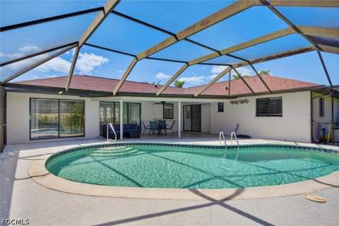 1504 Beechwood Trl, Fort Myers FL - photo 9 of 35