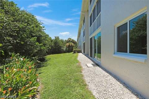 3051 Sandpiper Bay Cir I101, Naples FL - photo 20 of 30