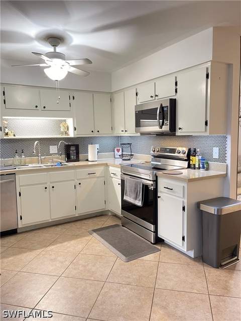 609 Palm View Dr 10, Naples FL - photo 13 of 34