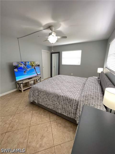 609 Palm View Dr 10, Naples FL - photo 21 of 34