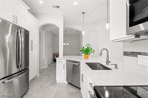 14105 Winchester Ct 504, Naples FL - photo 8 of 48