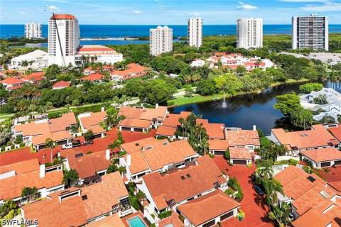 529 Bay Villas Ln, Naples FL - photo 21 of 25