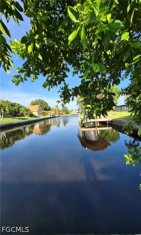 5201 Glade Ct NE, Cape Coral FL - photo 8 of 11