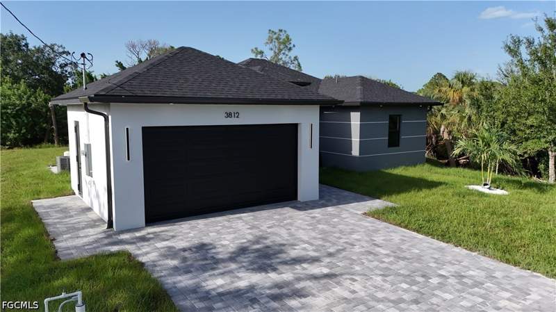4 bedroom SingleFamilyResidence at 3812 11th St SW, Lehigh Acres, Lehigh Acres — photo 3