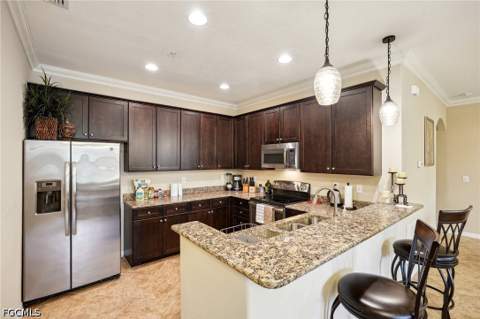 9064 Capistrano St N 5004, Naples FL - photo 9 of 26