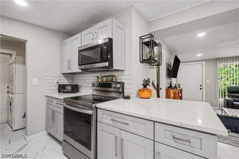 2398 Estey Ave, Naples FL - photo 11 of 28