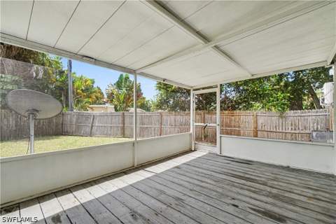 2398 Estey Ave, Naples FL - photo 23 of 28