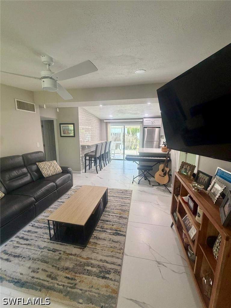 3 bedroom SingleFamilyResidence at 2398 Estey Ave, Brookside, Naples — photo 3