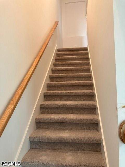 14197 Pine Lodge Ln, Fort Myers FL - photo 7 of 38