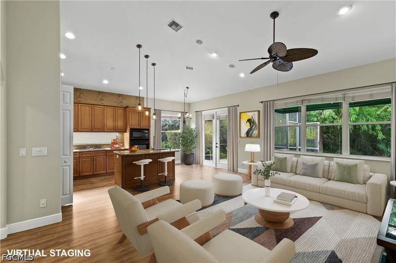 4 bedroom SingleFamilyResidence at 7520 Key Deer Ct, Casa Del Lago, Fort Myers — photo 3