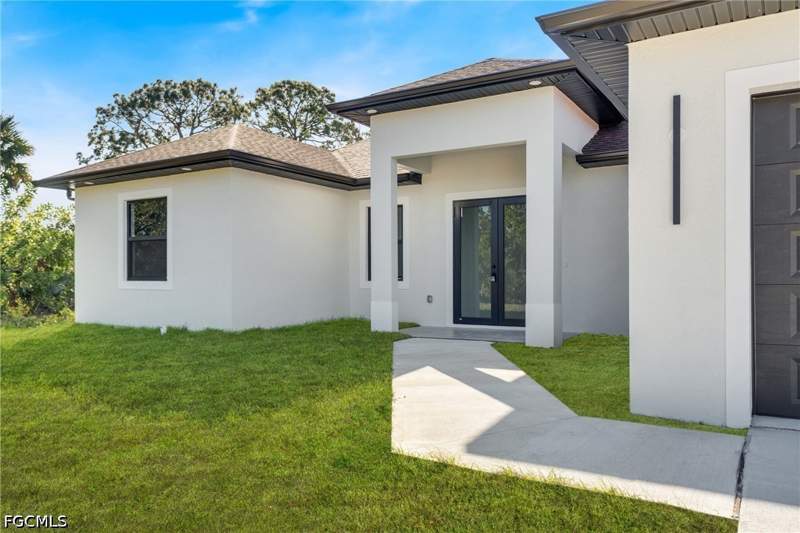 4 bedroom SingleFamilyResidence at 2909 9th St W, Lehigh Acres, Lehigh Acres — photo 3