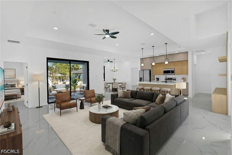 4 bedroom SingleFamilyResidence at 2909 9th St W, Lehigh Acres, Lehigh Acres — photo 4