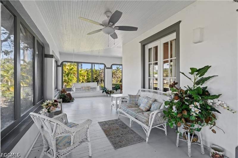 5 bedroom SingleFamilyResidence at 3235 Avocado Dr, Riverside, Fort Myers — photo 5