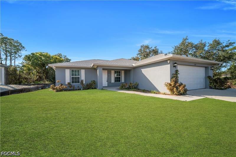 3 bedroom SingleFamilyResidence at 2617 53rd St W, Lehigh Acres, Lehigh Acres — photo 2