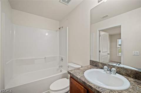 18321 Gibraltar Ln, Lehigh Acres FL - photo 13 of 30