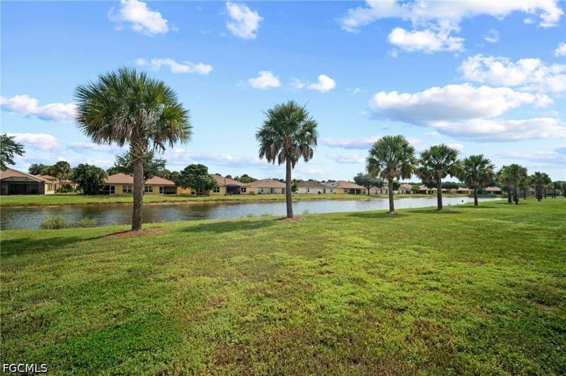 4 bedroom Attached at 18321 Gibraltar Ln, Vistanna Villas, Lehigh Acres — photo 3