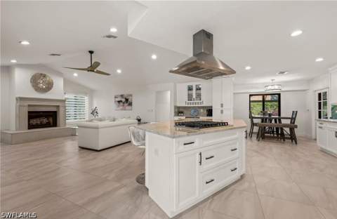 2307 Queens Way, Naples FL - photo 10 of 44