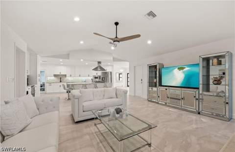 2307 Queens Way, Naples FL - photo 18 of 44