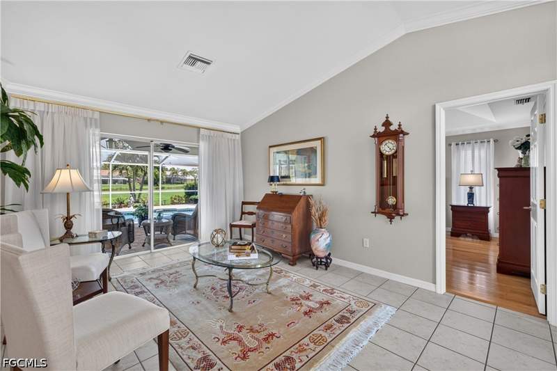 4 bedroom SingleFamilyResidence at 7585 Eaglet Ct, Eagle Ridge, Fort Myers — photo 4