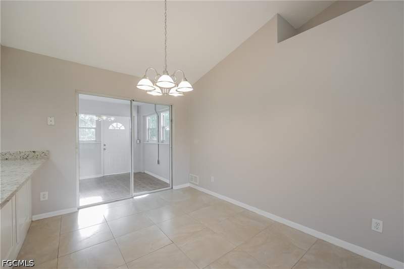 4 bedroom SingleFamilyResidence at 180 Thornton Ave S, Twin Lakes, Lehigh Acres — photo 4