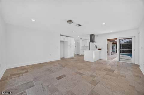 6049 Perthshire Ln, Fort Myers FL - photo 16 of 42