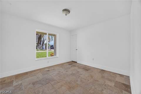 6049 Perthshire Ln, Fort Myers FL - photo 23 of 42