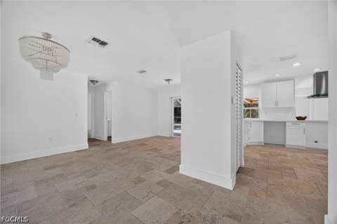 6049 Perthshire Ln, Fort Myers FL - photo 8 of 42