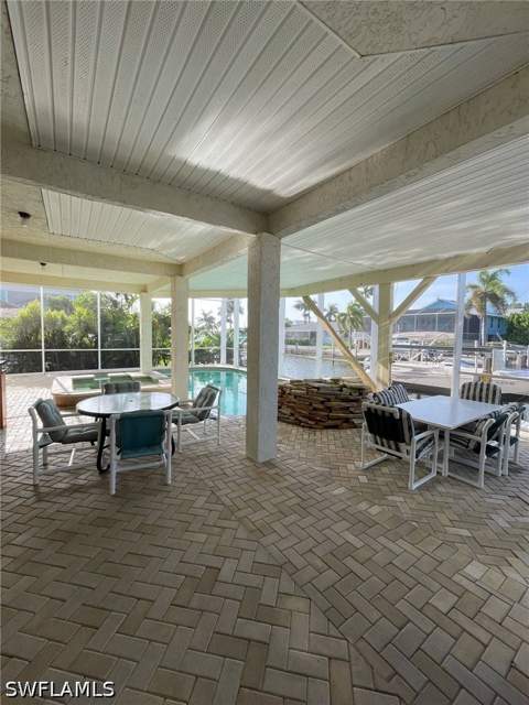405 Cristobal St, Naples FL - photo 8 of 24