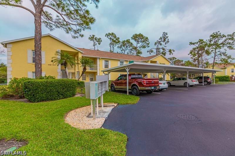 2 bedroom Condominium at 2562 Kings Lake Blvd 102, Greenwood Village At Kings Lake, Naples — photo 2