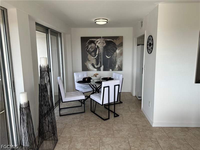 2 bedroom Condominium at 4803 Sunset Ct 606, Sunset Towers Condo, Cape Coral — photo 5