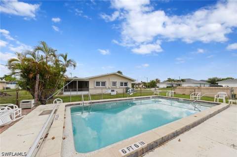 4706 SE 4th Pl 15, Cape Coral FL - photo 23 of 33
