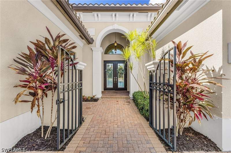3 bedroom SingleFamilyResidence at 4308 Caldera Cir, Stonecreek, Naples — photo 2